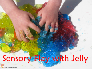 Sensory-PLay-with-Jelly