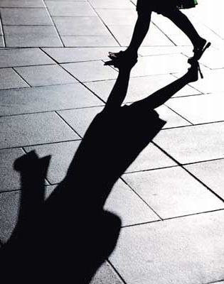 woman-shadow1